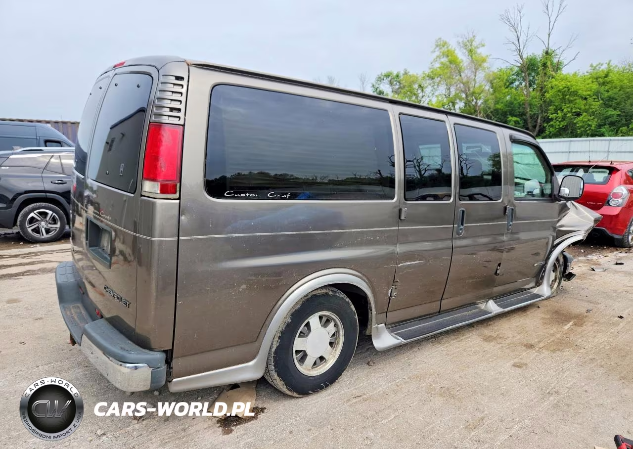 1999 Chevrolet Express G1500 VIN:1GBFG15R8X1080269 - 3