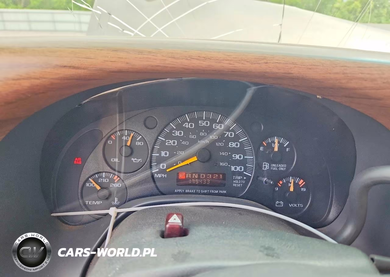 1999 Chevrolet Express G1500 VIN:1GBFG15R8X1080269 - 9