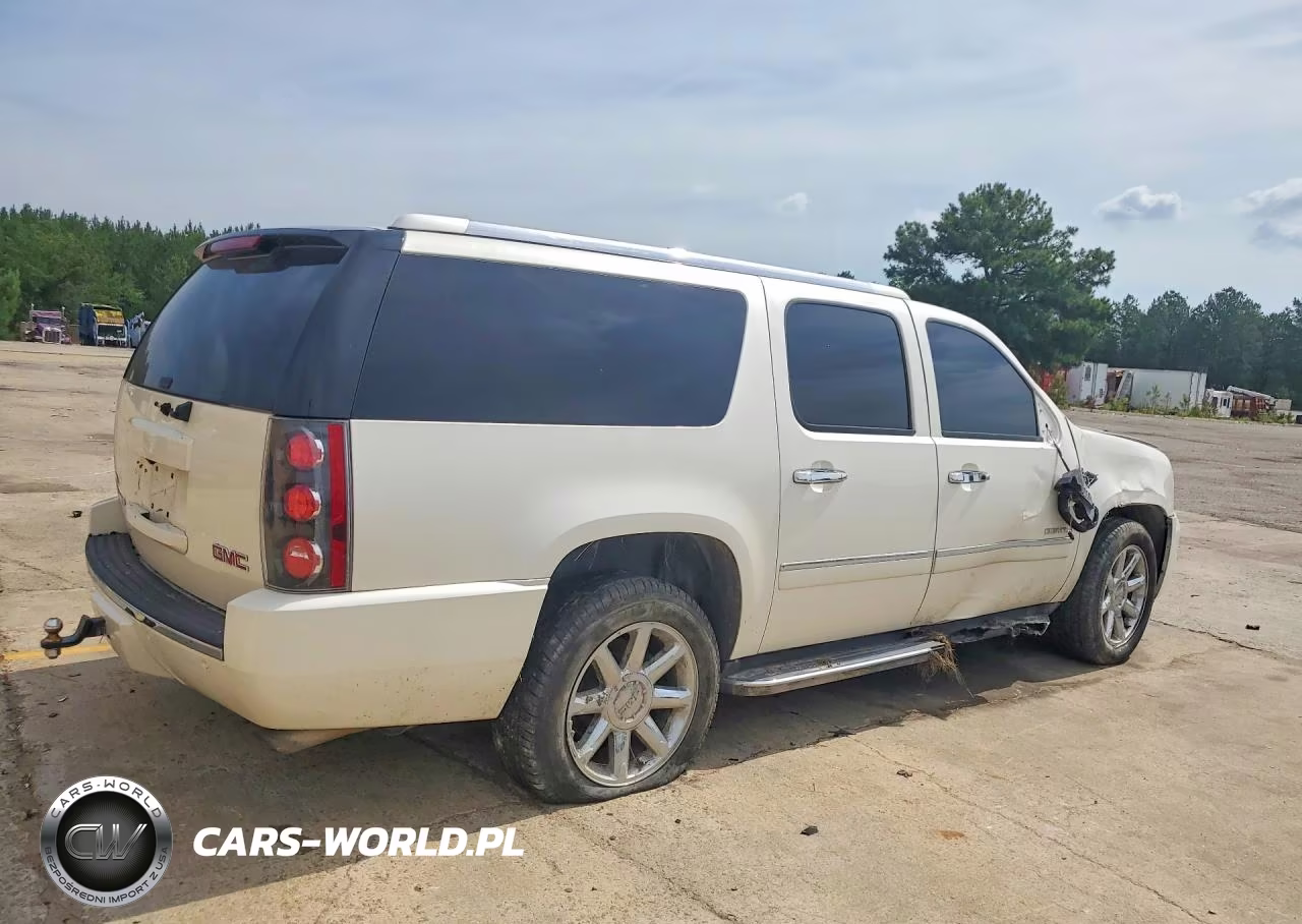 2011 GMC Yukon Xl Denali VIN:1GKS2MEF1BR297094 - 3