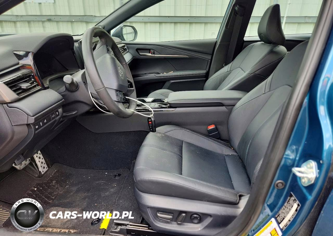 2026 Toyota Camry Xse VIN:4T1DAACK1TU671199 - 7