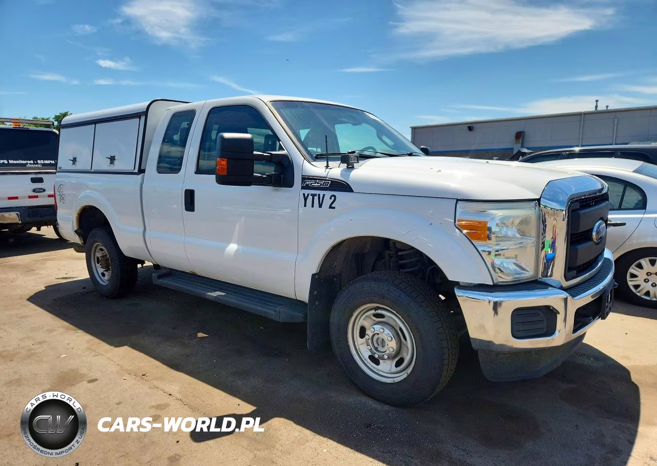 2015 Ford F250 Super Duty VIN:1FT7X2B69FEA92163 - 4