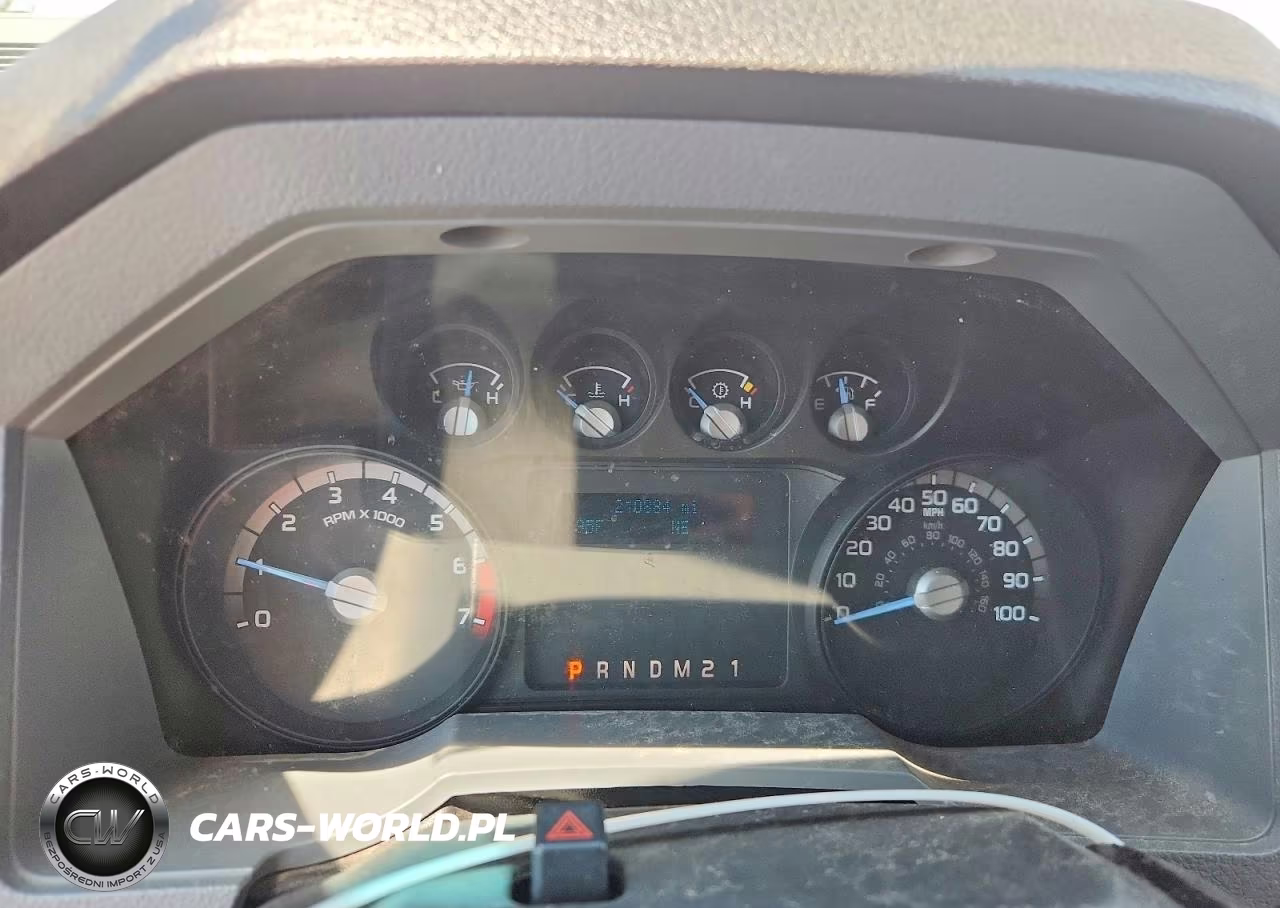 2015 Ford F250 Super Duty VIN:1FT7X2B69FEA92163 - 9