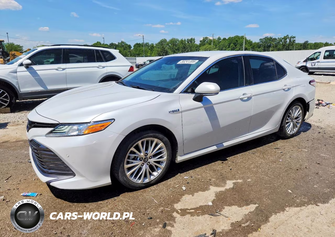 2018 Toyota Camry Hybrid Xle – zdjęcie 1 z 12