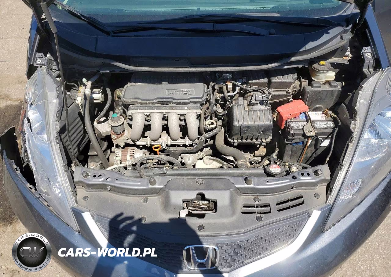 2013 Honda Fit VIN:JHMGE8H35DC065569 - 11