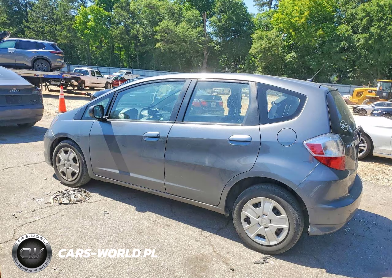 2013 Honda Fit VIN:JHMGE8H35DC065569 - 2