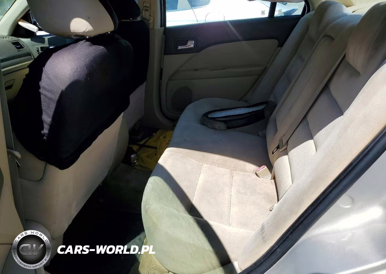 2009 Ford Fusion S VIN:3FAHP06Z79R122930 - 10