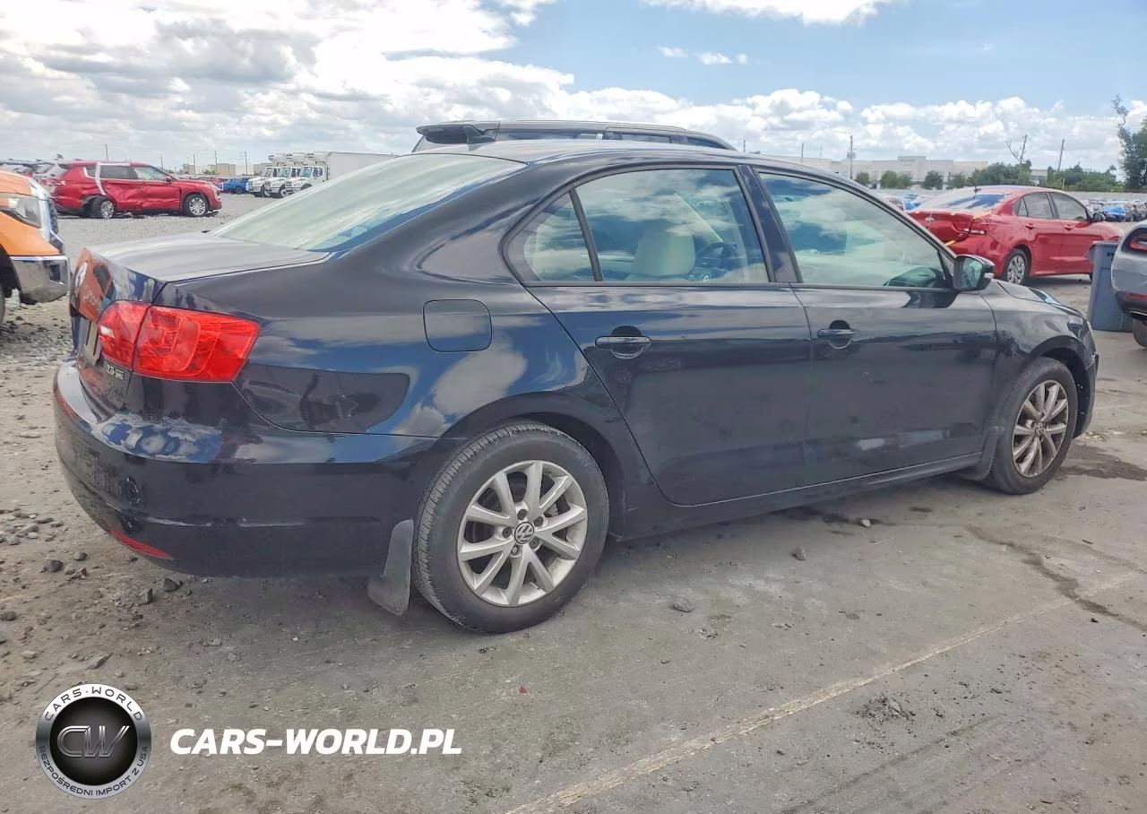 2012 Volkswagen Jetta Se VIN:3VWBP7AJ4CM110987 - 3