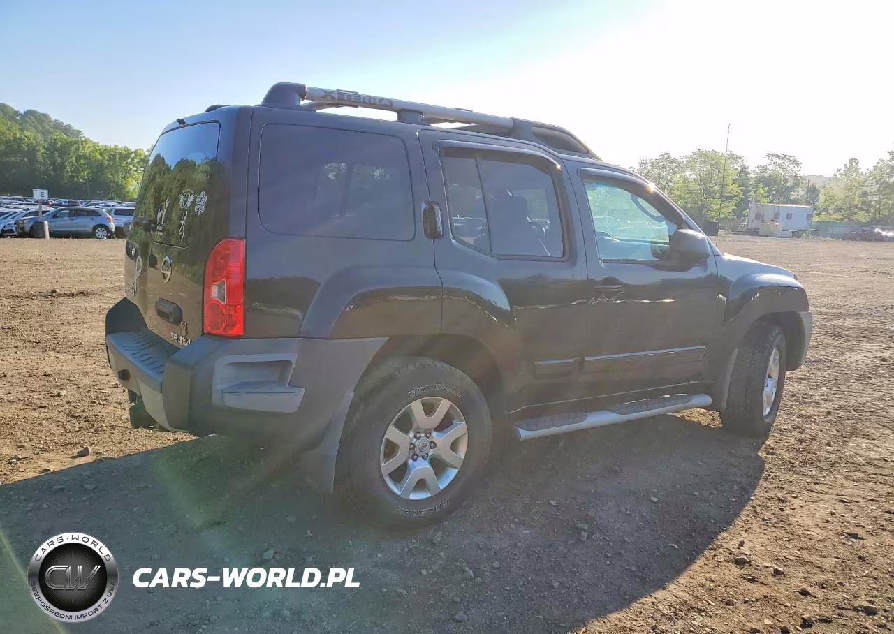 2010 Nissan Xterra X VIN:5N1AN0NW3AC503679 - 3