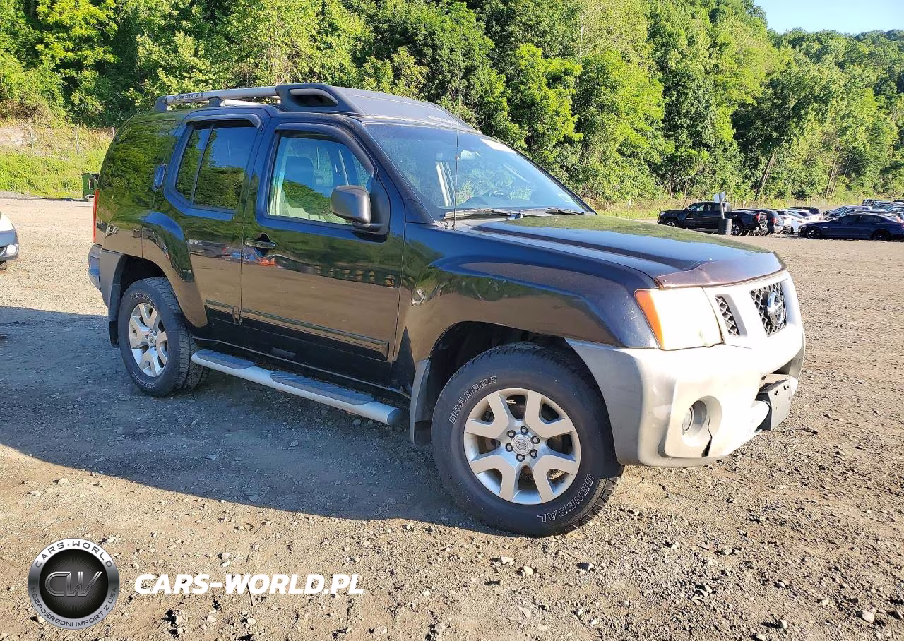 2010 Nissan Xterra X VIN:5N1AN0NW3AC503679 - 4