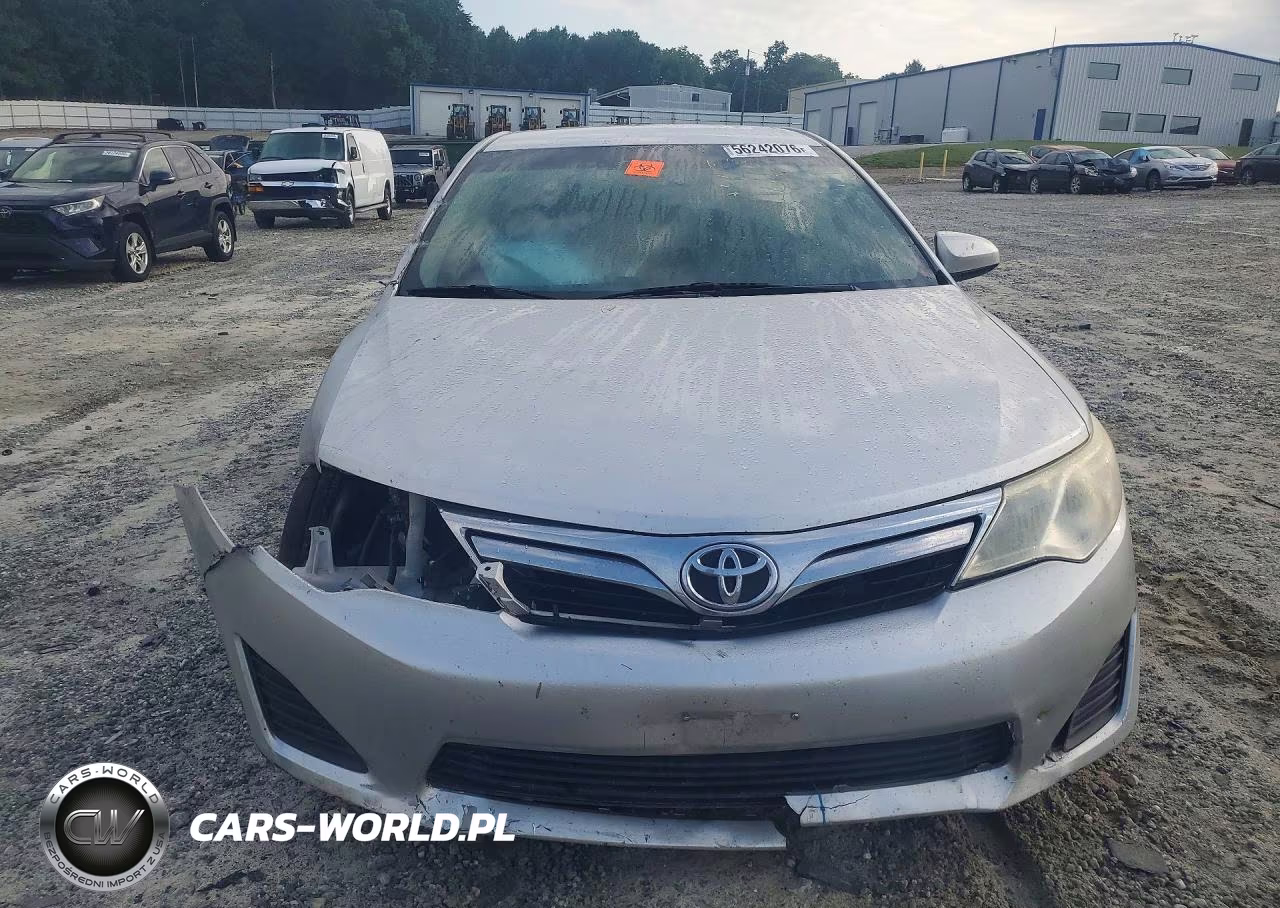 2014 Toyota Camry Le VIN:4T4BF1FK6ER432714 - 5