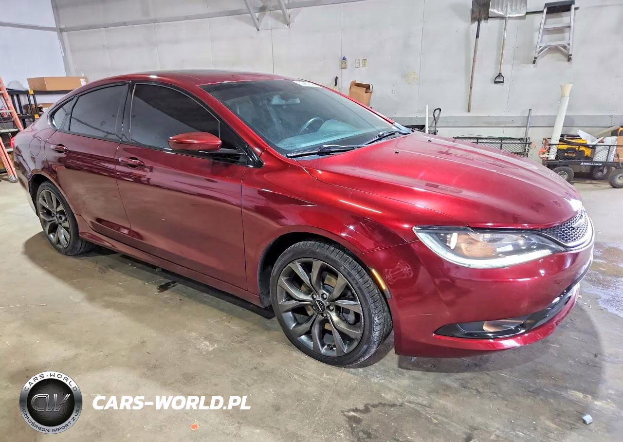 2016 Chrysler 200 S VIN:1C3CCCBB3GN124494 - 4
