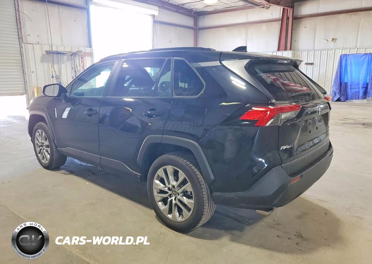2024 Toyota Rav4 Xle Premium VIN:2T3A1RFV2RC406767 - 2