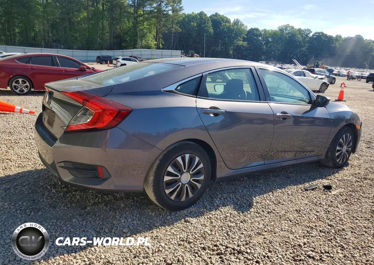 2018 Honda Civic Lx VIN:2HGFC2F53JH536066 - 3
