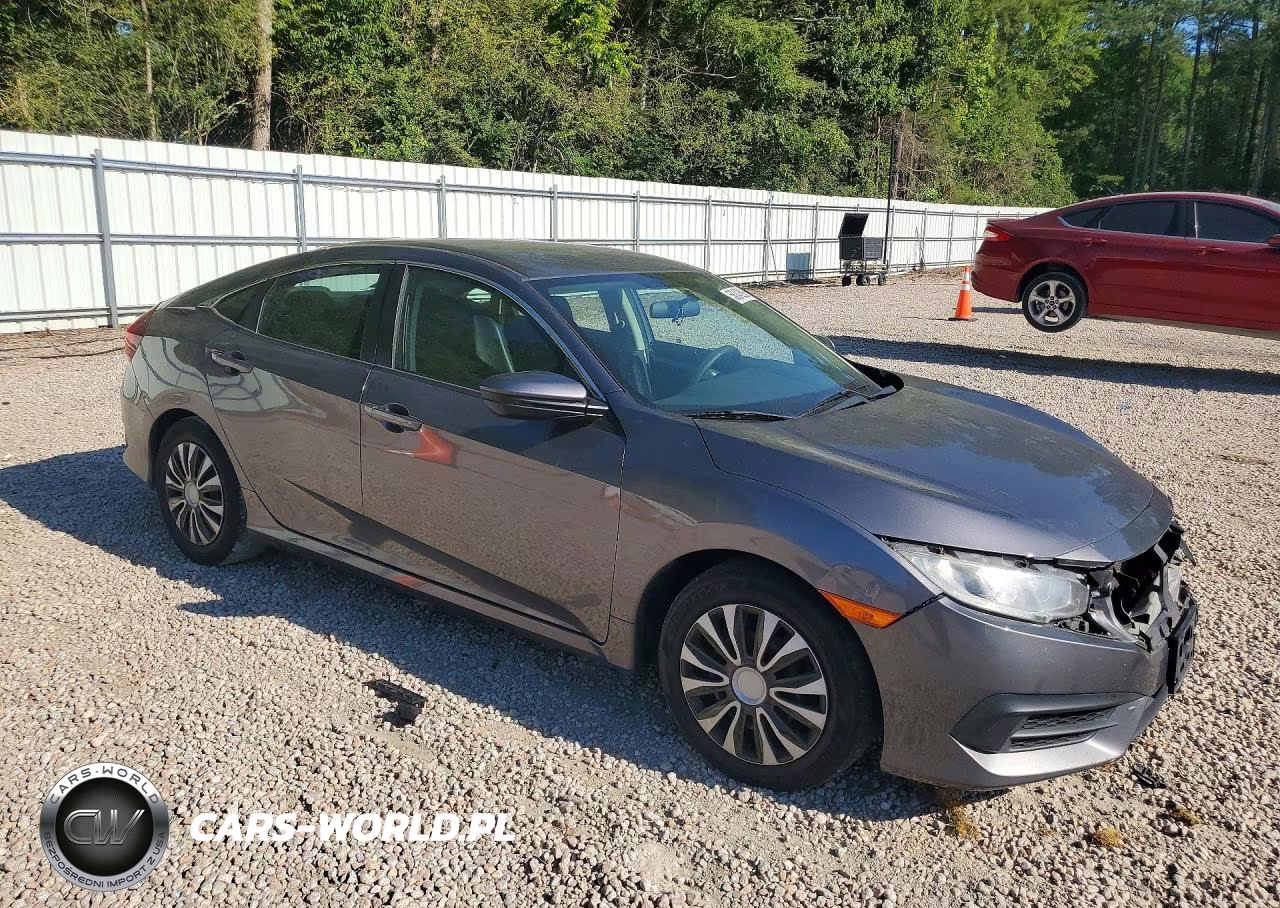 2018 Honda Civic Lx VIN:2HGFC2F53JH536066 - 4