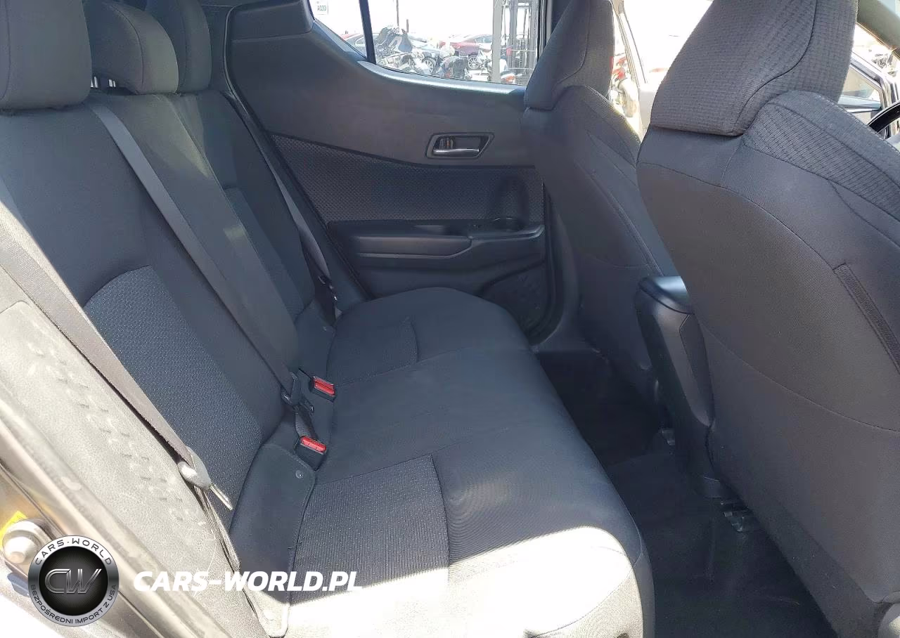 2018 Toyota C-Hr Xle VIN:NMTKHMBX1JR042404 - 10