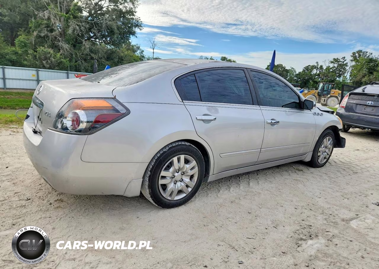 2010 Nissan Altima 2.5 VIN:1N4AL2AP3AC146529 - 3
