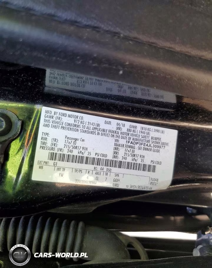 2018 Ford Focus Se VIN:1FADP3FE4JL309977 - 12
