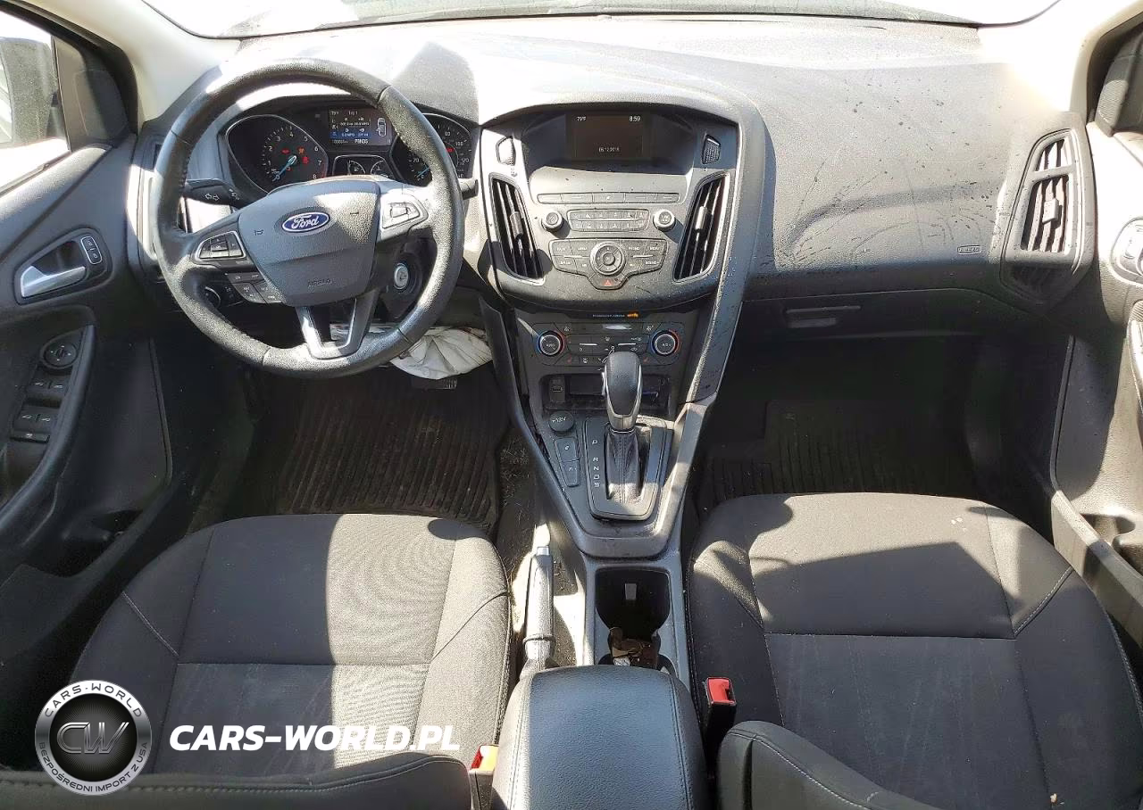 2018 Ford Focus Se VIN:1FADP3FE4JL309977 - 8
