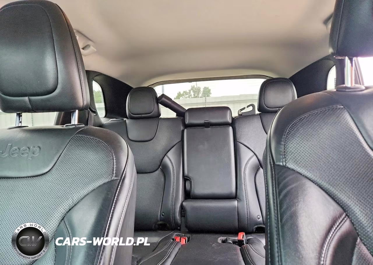 2019 Jeep Cherokee Limited VIN:1C4PJMDX2KD423295 - 10