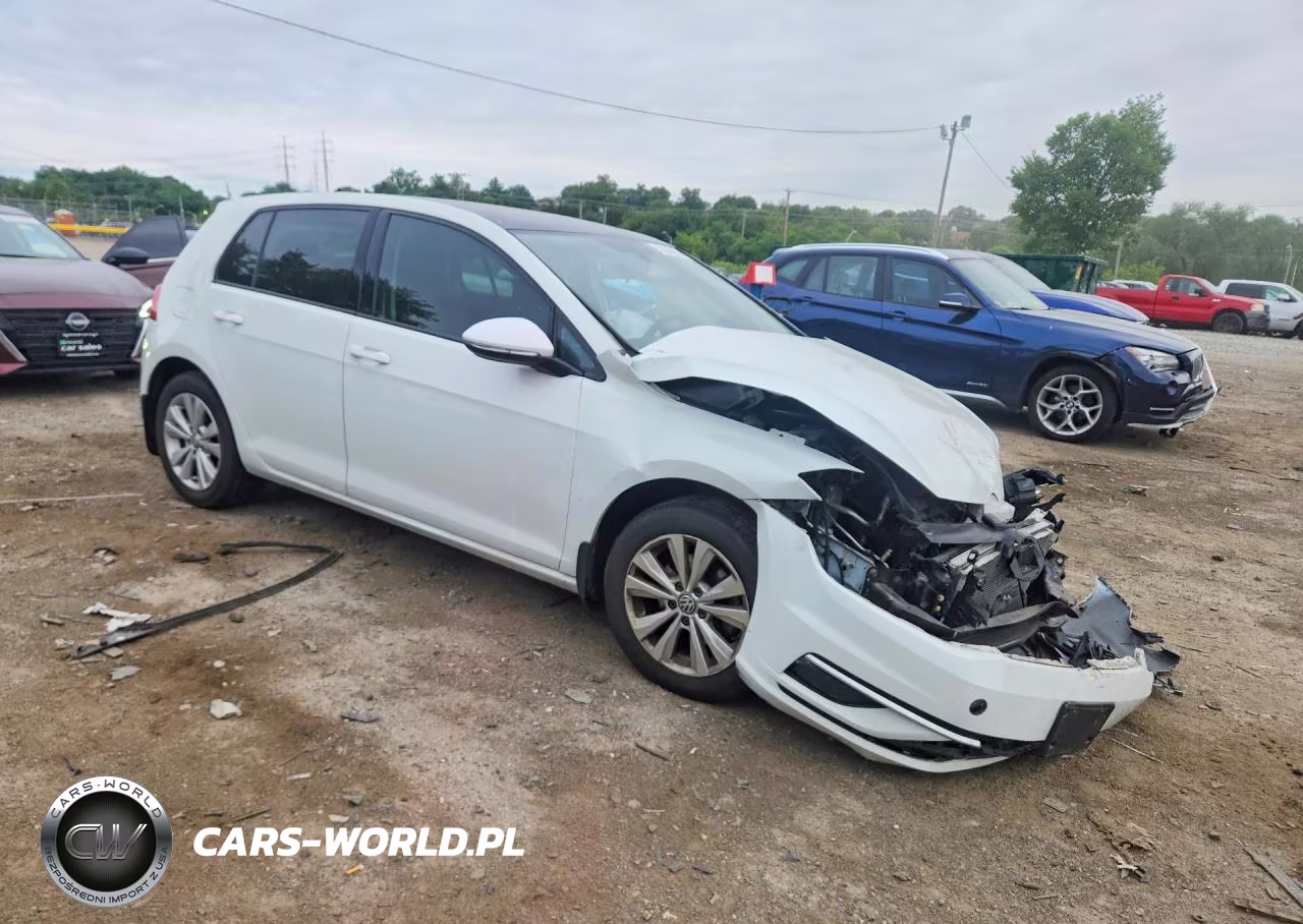 2018 Volkswagen Golf S VIN:3VWG17AUXJM254770 - 4