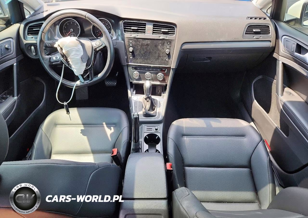 2018 Volkswagen Golf S VIN:3VWG17AUXJM254770 - 8