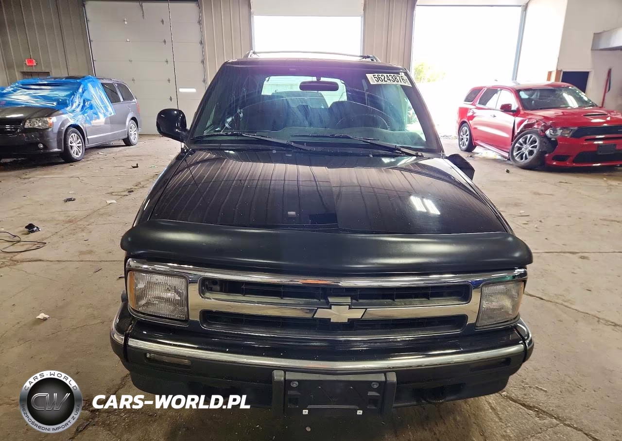 1997 Chevrolet Blazer VIN:1GNDT13WXV2107042 - 5