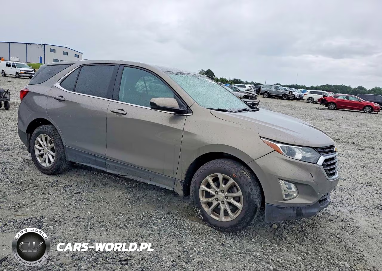 2019 Chevrolet Equinox Lt VIN:3GNAXUEV1KS543632 - 4