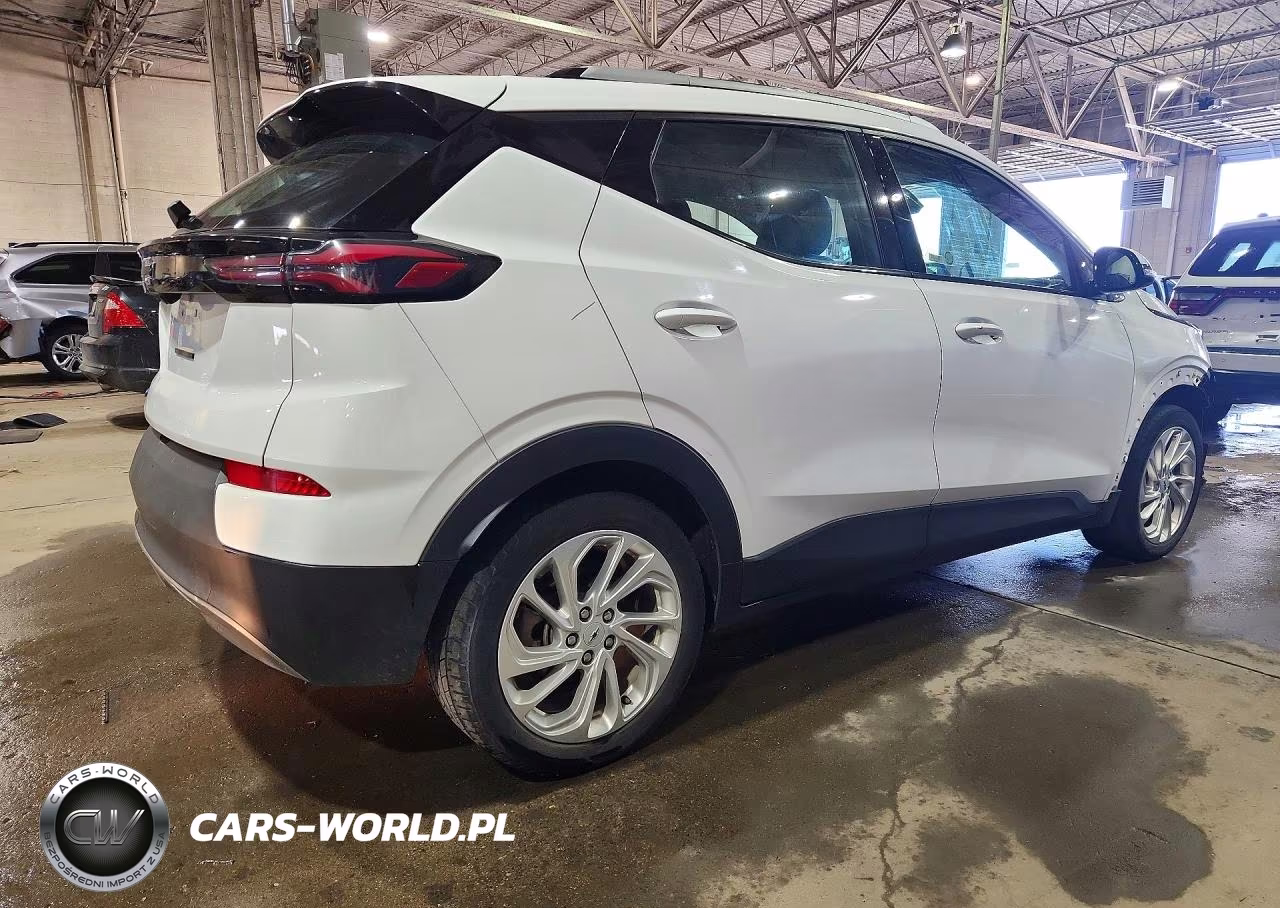 2023 Chevrolet Bolt Euv Lt VIN:1G1FY6S0XP4135372 - 3