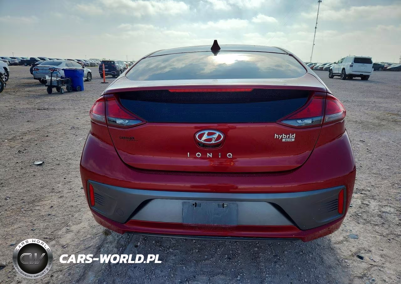 2022 Hyundai Ioniq Blue VIN:KMHC65LC0NU267407 - 6