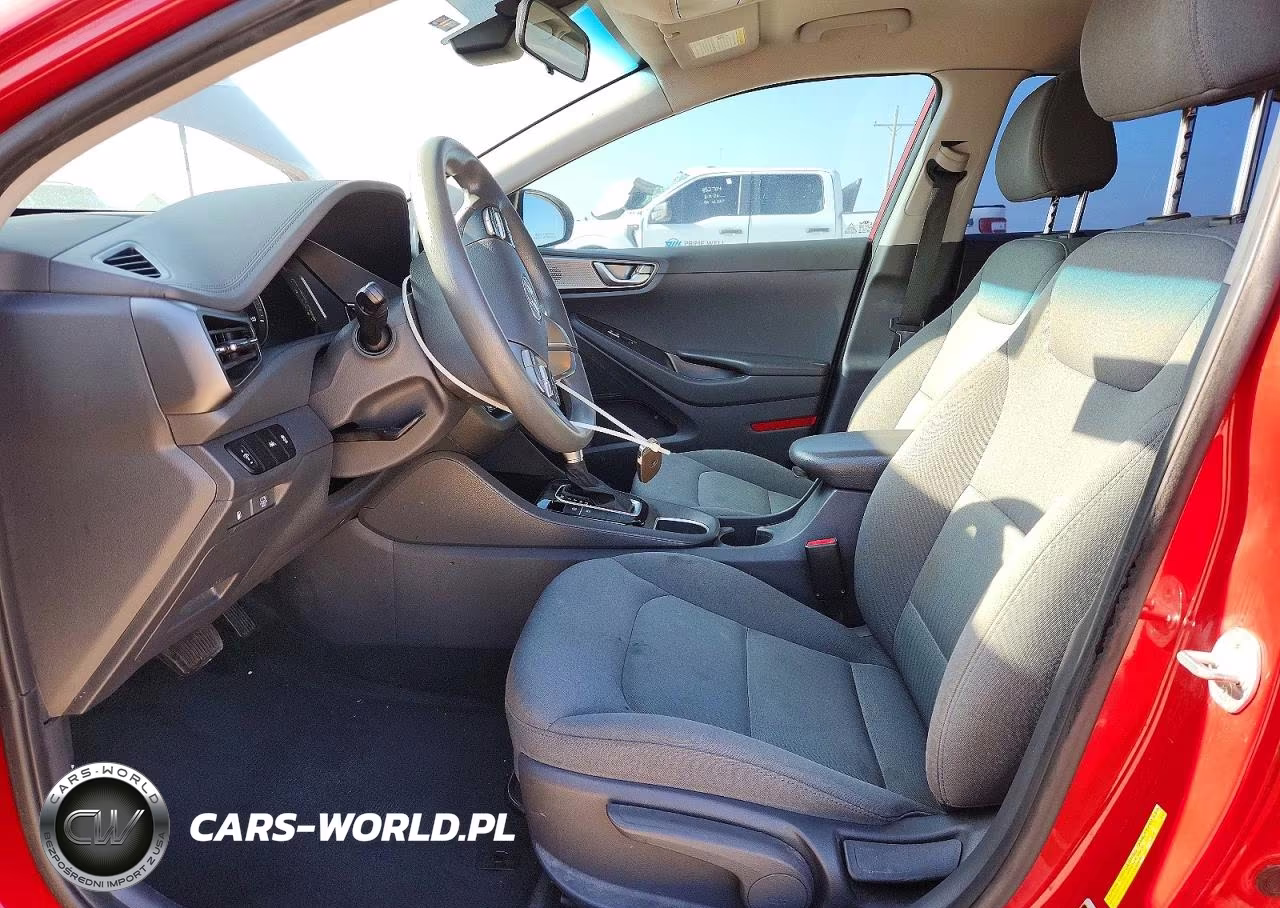 2022 Hyundai Ioniq Blue VIN:KMHC65LC0NU267407 - 7