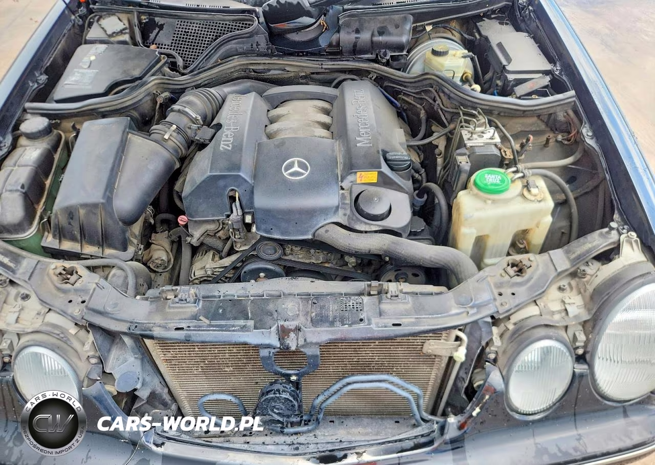 2000 Mercedes-Benz E 320 VIN:WDBJF65J4YB061311 - 11