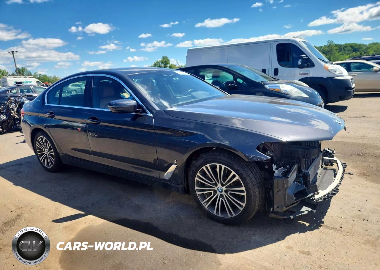 2019 BMW 530Xe VIN:WBAJB1C50KB376827 - 4