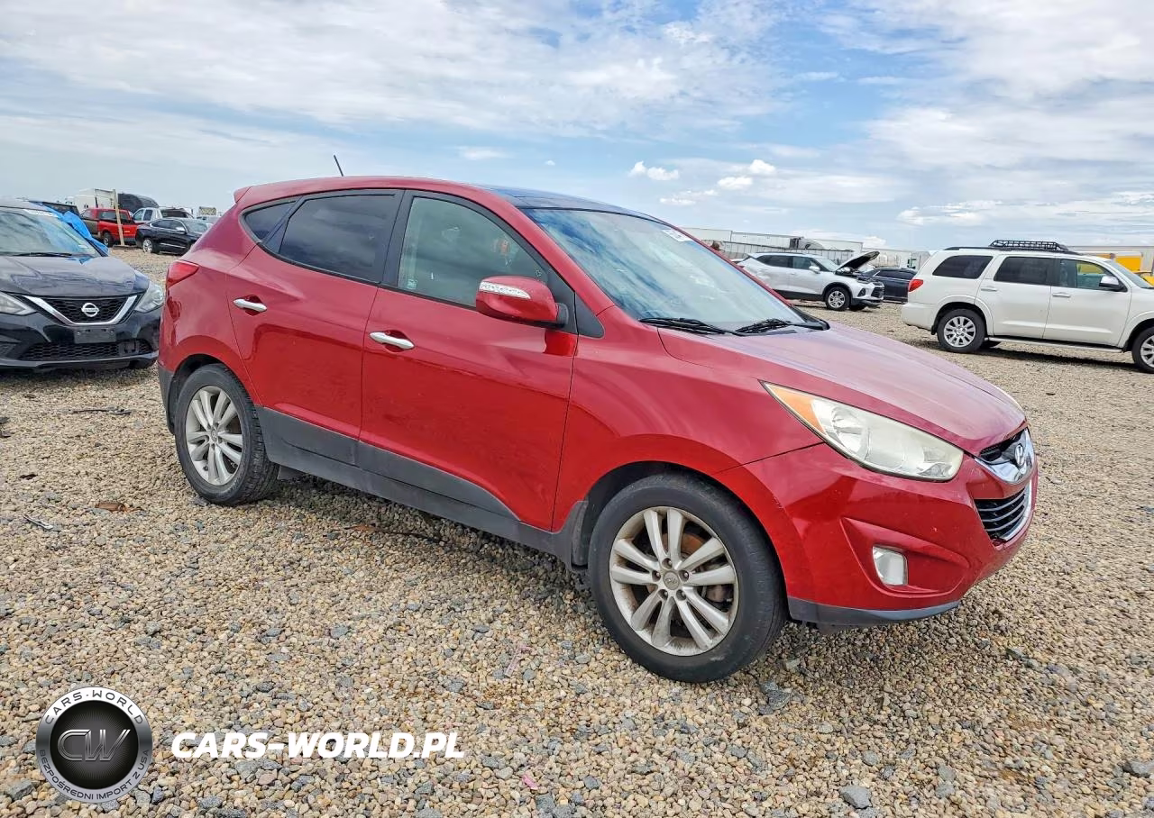 2012 Hyundai Tucson Limited VIN:KM8JU3AC8CU489761 - 4