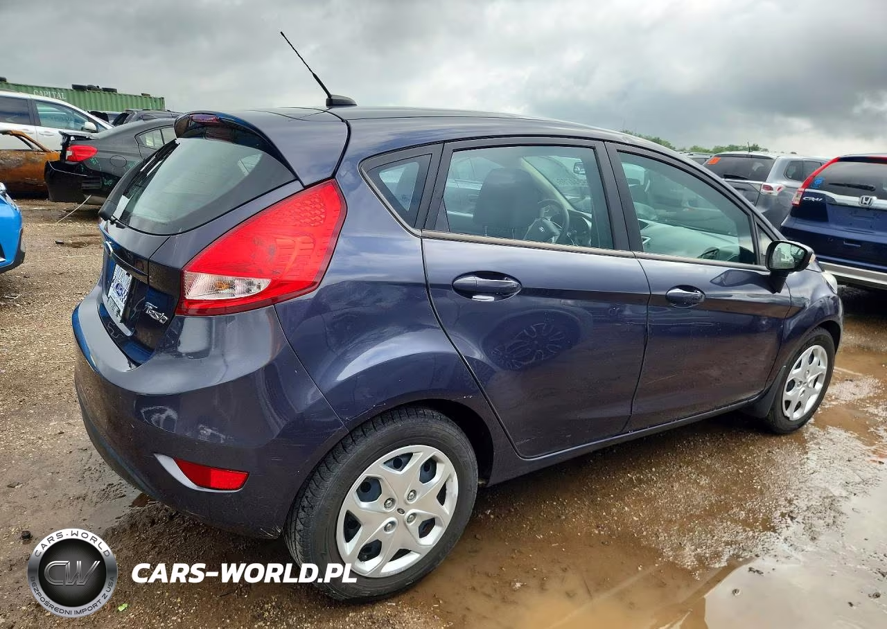 2013 Ford Fiesta Se VIN:3FADP4EJ6DM131965 - 3