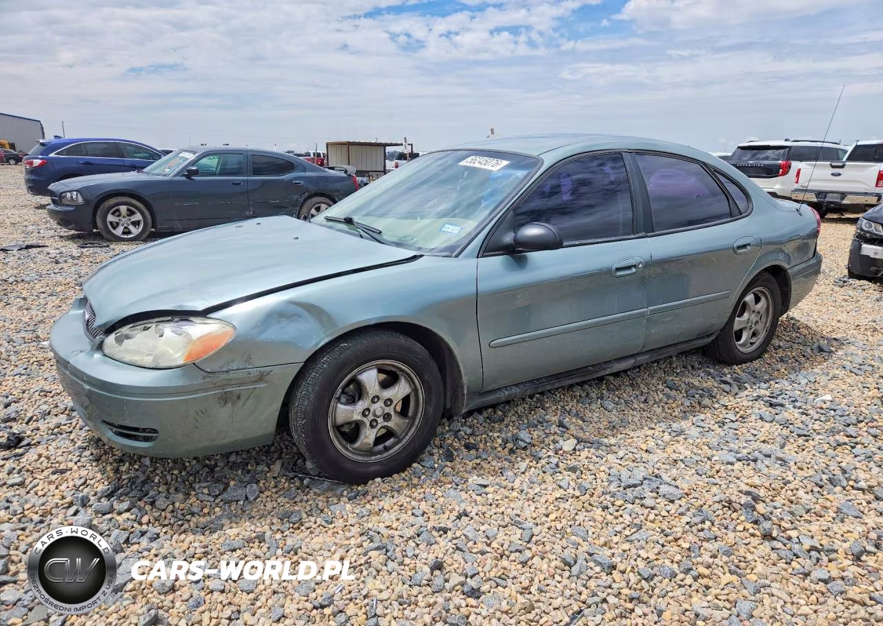 2005 Ford Taurus Se
