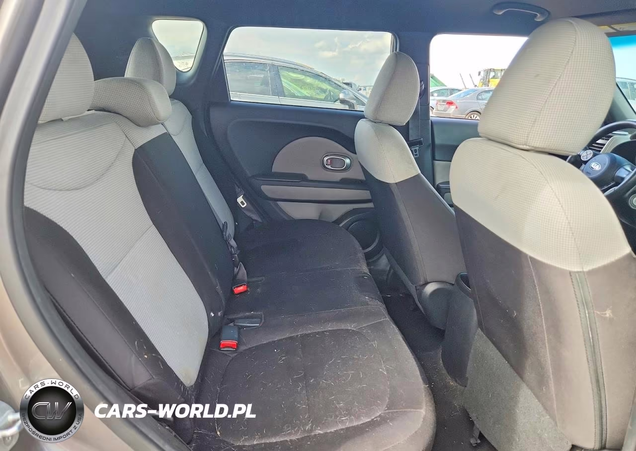 2015 Kia Soul VIN:KNDJN2A23F7226650 - 10