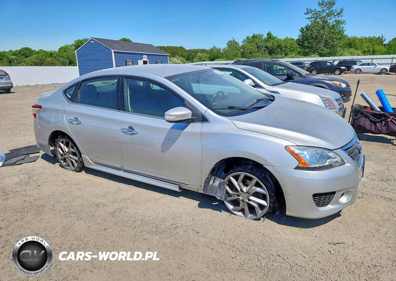 2015 Nissan Sentra Sr VIN:3N1AB7AP2FY343235 - 4