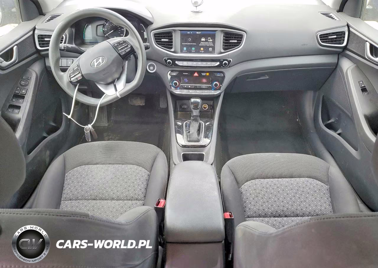 2019 Hyundai Ioniq Blue VIN:KMHC65LC1KU129290 - 8