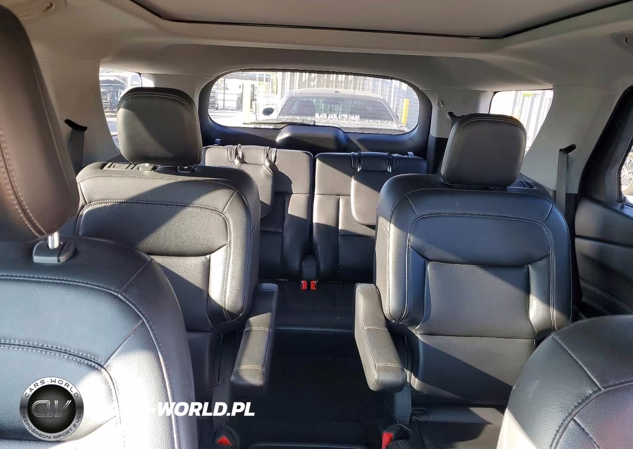 2021 Ford Explorer Xlt VIN:1FMSK8DH6MGA41615 - 10