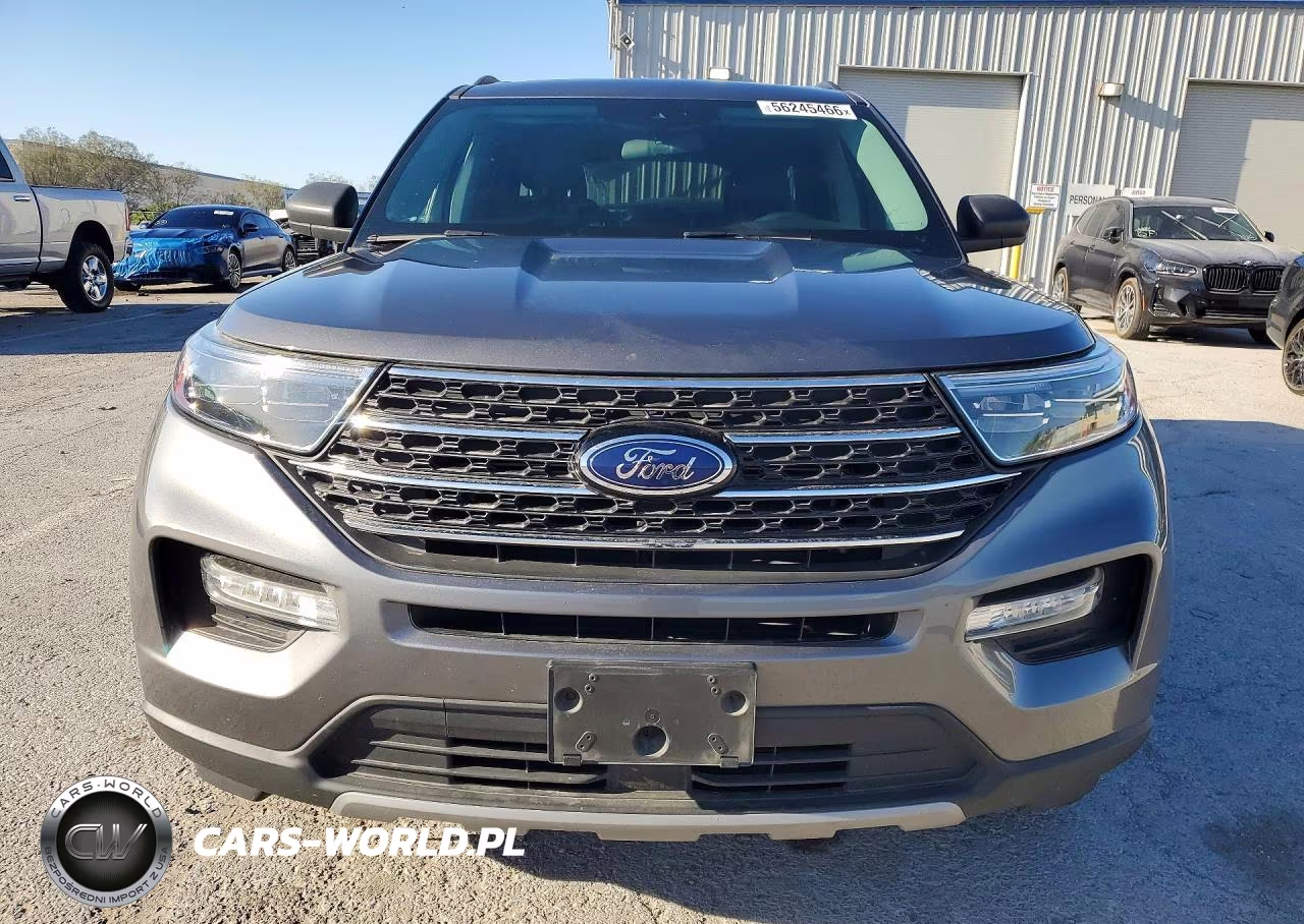 2021 Ford Explorer Xlt VIN:1FMSK8DH6MGA41615 - 5