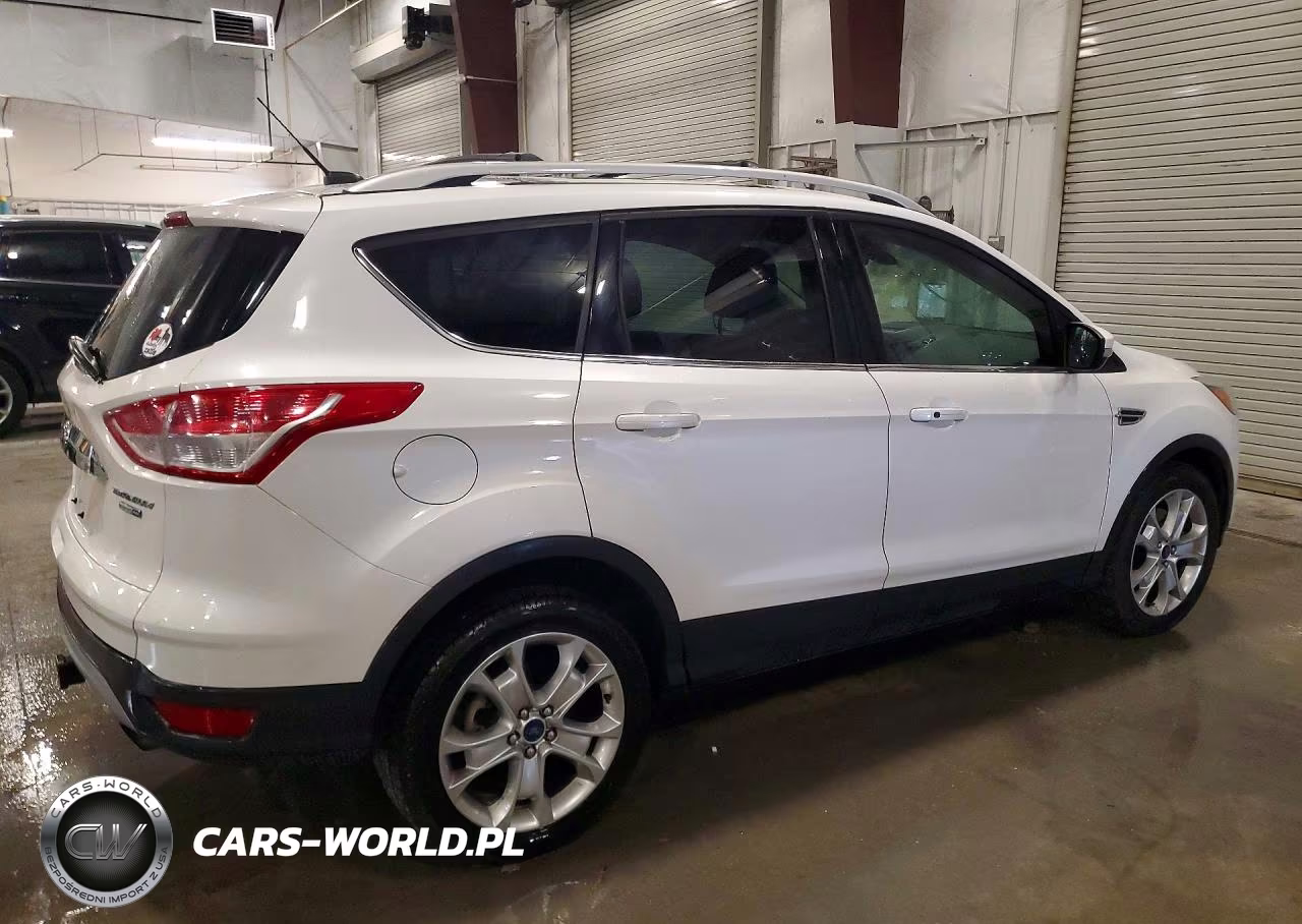 2016 Ford Escape Titanium VIN:1FMCU9J95GUB99189 - 3