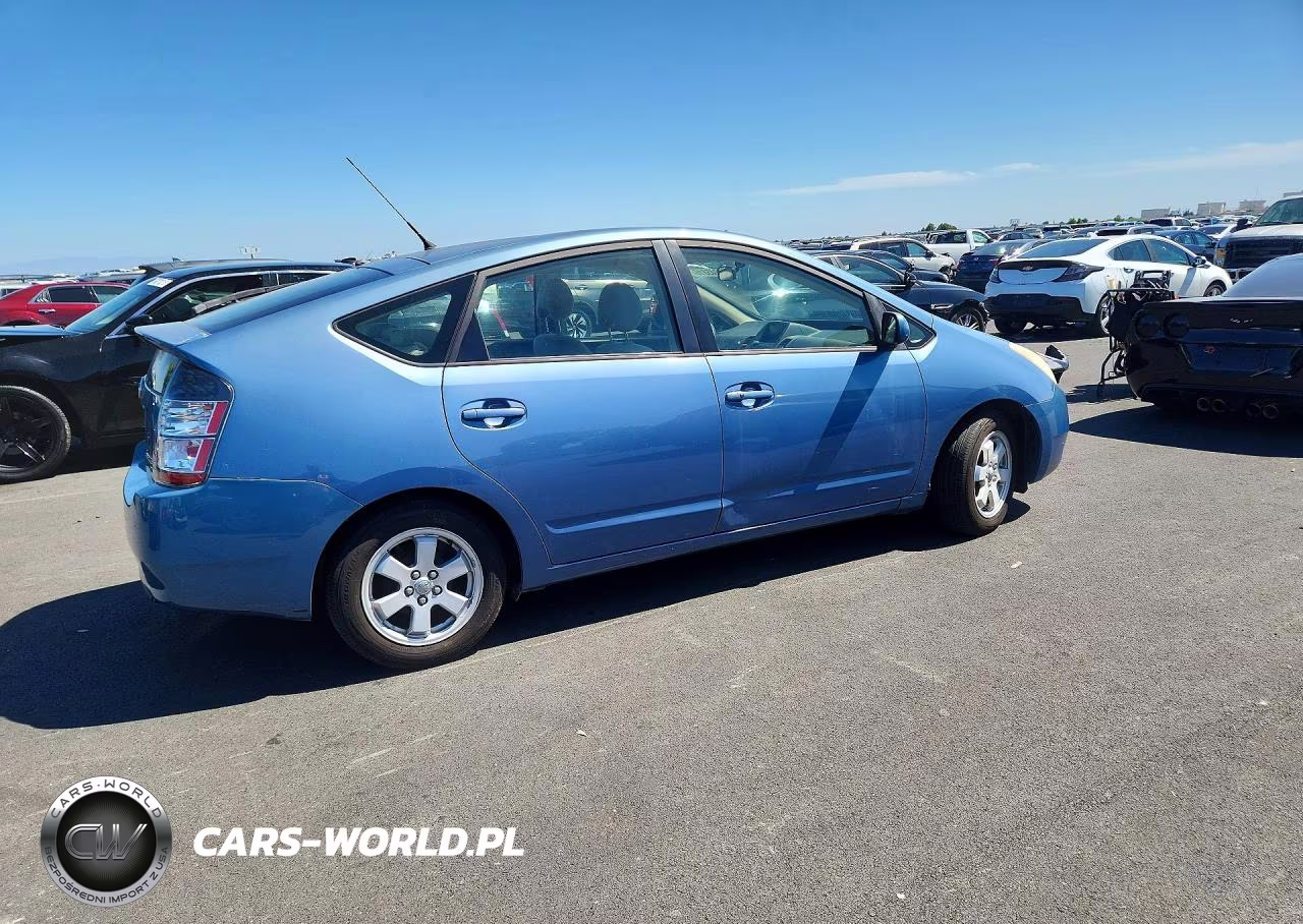 2004 Toyota Prius Base VIN:JTDKB20U740010337 - 3
