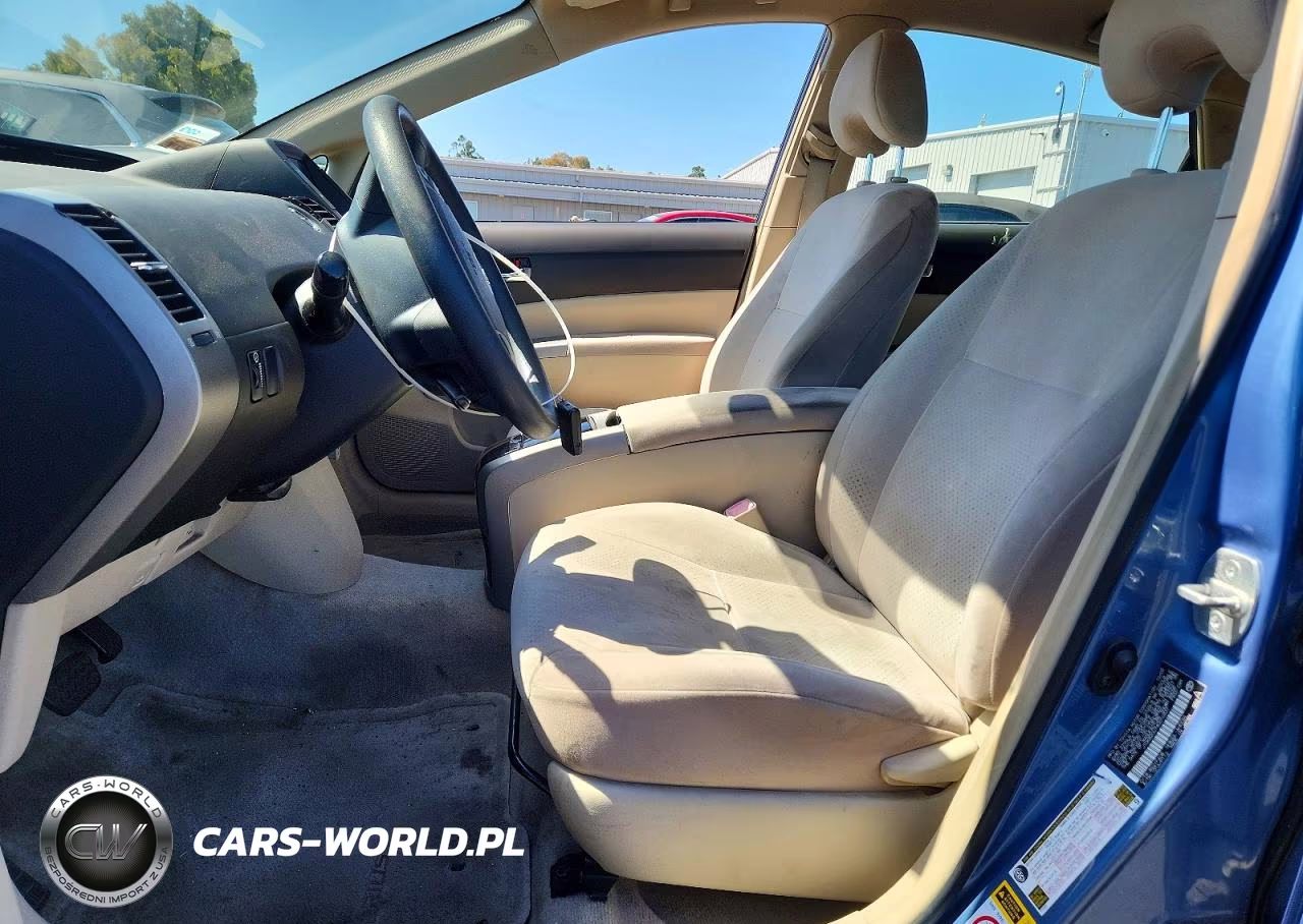 2004 Toyota Prius Base VIN:JTDKB20U740010337 - 7