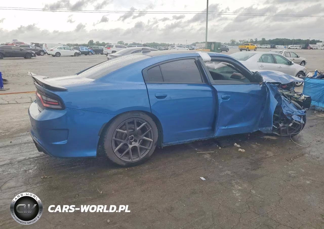 2020 Dodge Charger Scat Pack VIN:2C3CDXGJ8LH185833 - 3