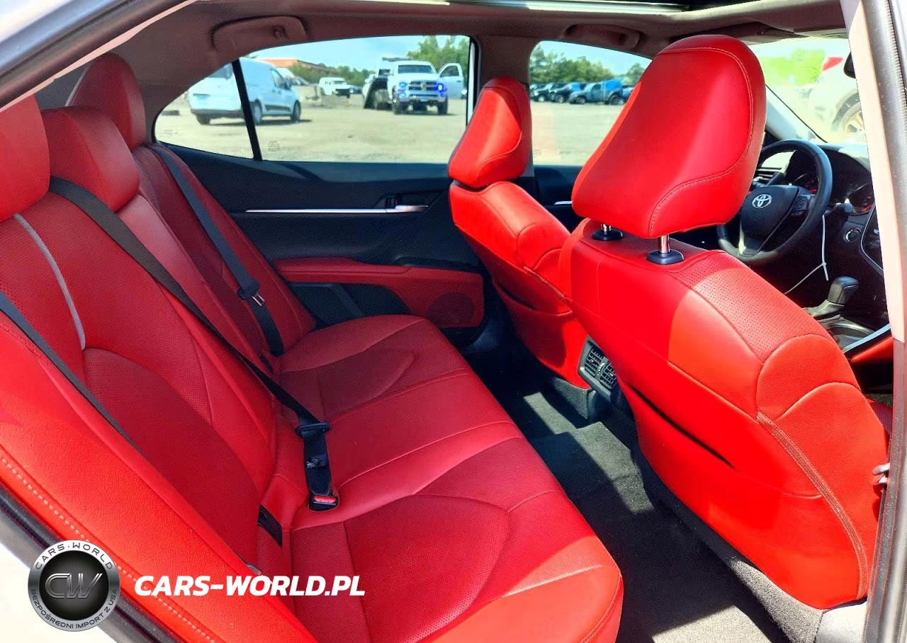 2021 Toyota Camry Xse VIN:4T1K61BK5MU044999 - 10