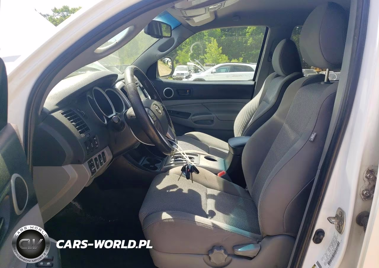 2013 Toyota Tacoma Double Cab VIN:3TMLU4EN9DM111775 - 7