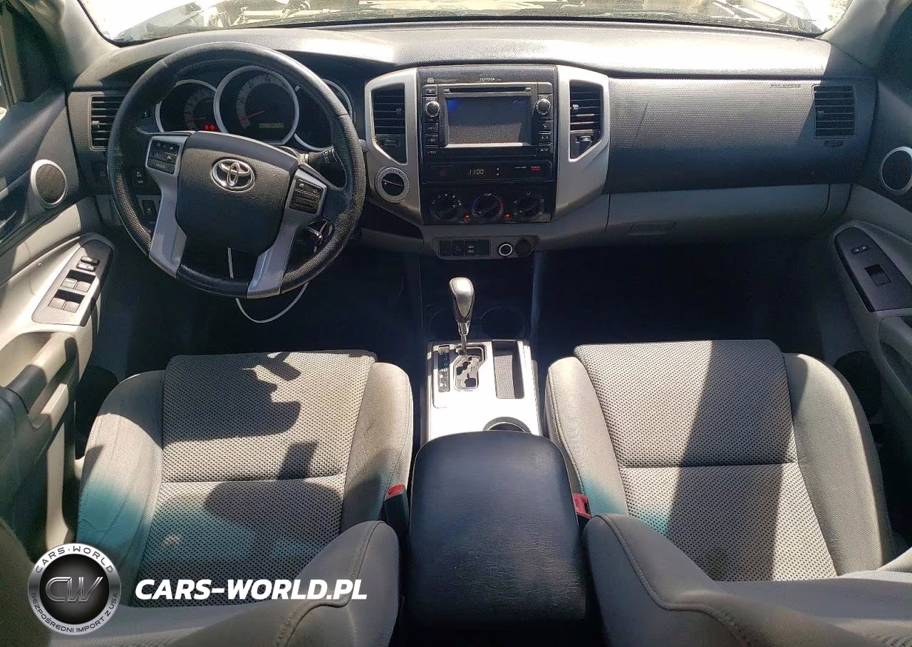 2013 Toyota Tacoma Double Cab VIN:3TMLU4EN9DM111775 - 8