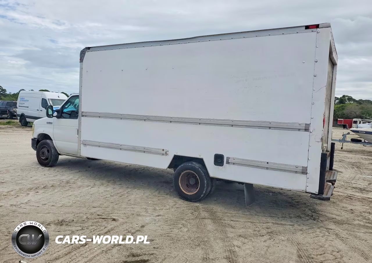 2008 Ford Econoline E350 Super Duty Cutaway Van VIN:1FDWE35L48DA86882 - 2