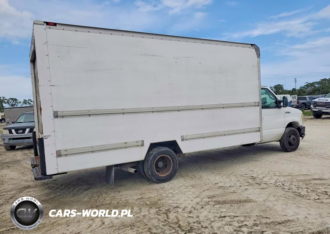 2008 Ford Econoline E350 Super Duty Cutaway Van VIN:1FDWE35L48DA86882 - 3