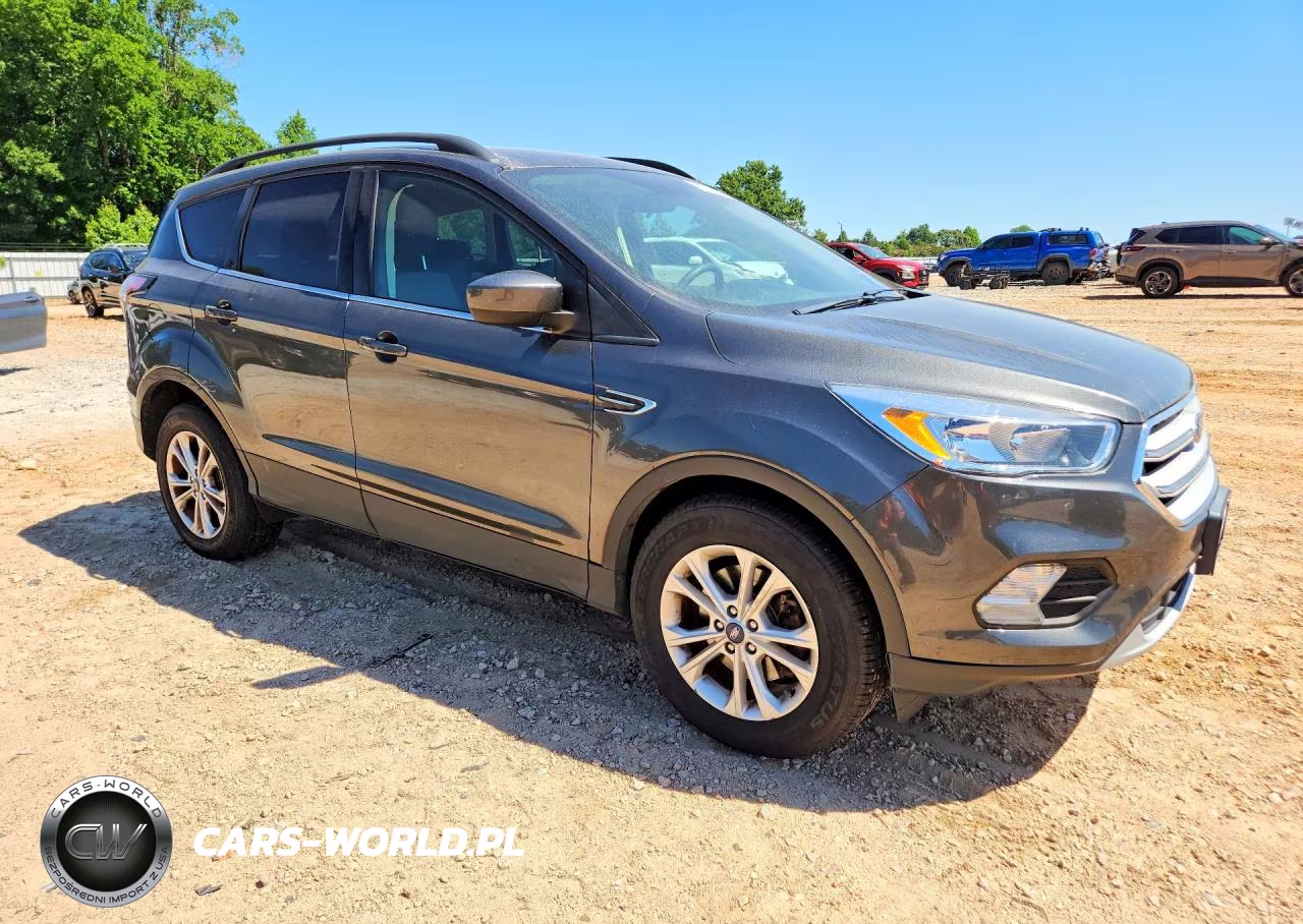 2018 Ford Escape Se VIN:1FMCU9GD4JUD33242 - 4